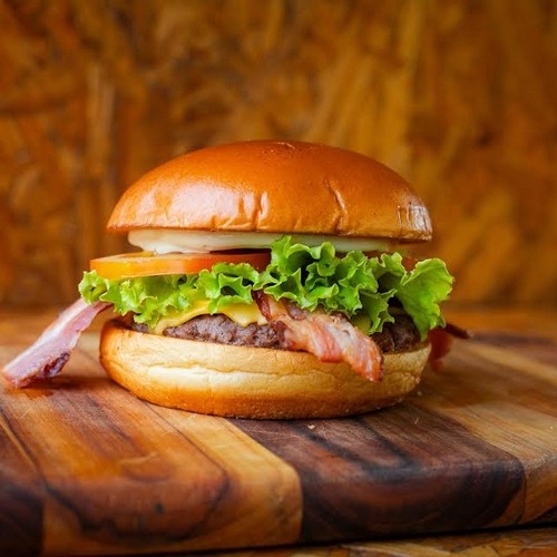 Dia Mundial do Hambúrguer Geléia Burger traz oferta e sanduíche exclusivo para a data_DeBoa Brasilia