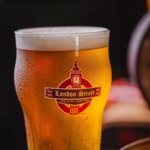 Degustação de cerveja às cegas na London Street Pub_DeBoa Brasília