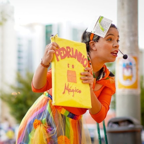Espetáculo Zezinho e o Livro Mágico_DeBoa Brasilia