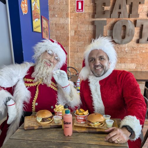 Natal: Geléia Burger dá combo grátis para quem se vestir de Papai Noel_Deboa Brasília