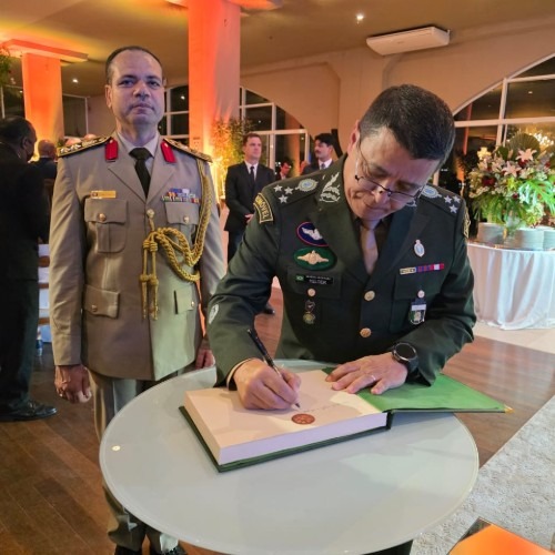 Adidância Militar do Egito celebra o 52º Aniversário da vitória em Brasília_DeBoa Brasília