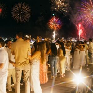 9 restaurantes do Pontão do Lago Sul oferecem programação musical e gastronomia para o Réveillon_DeBoa Brasília