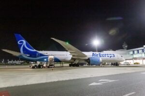 Volume de passagens aéreas internacionais para a Bahia no Carnaval é mais que o dobro da média nacional